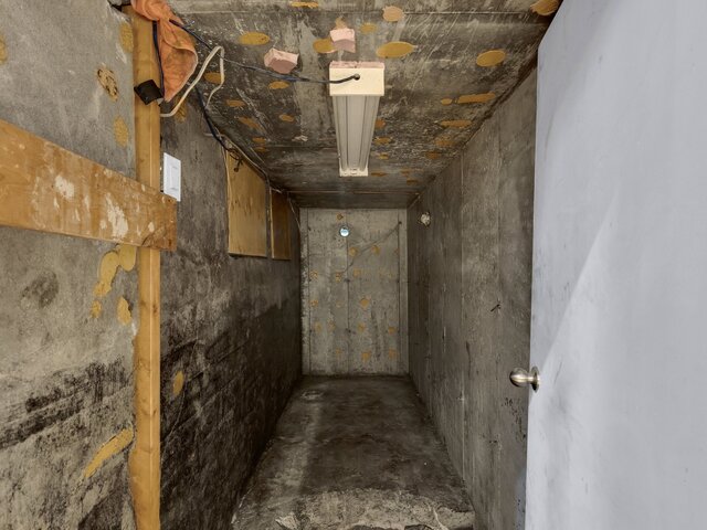 Cave/ chambre froide