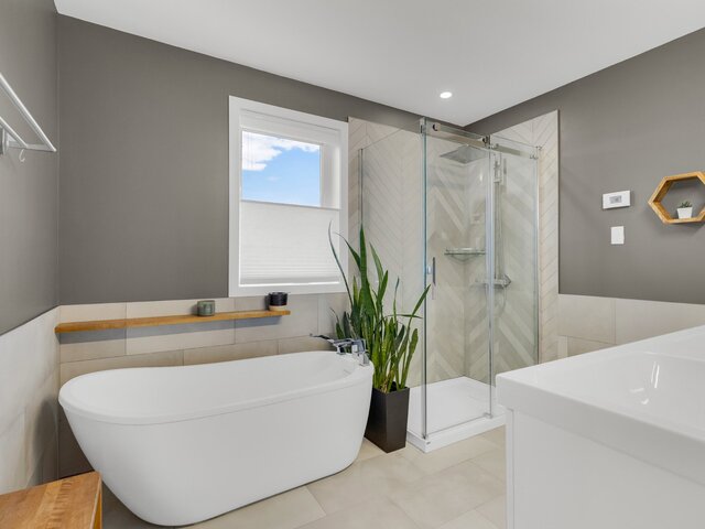 Salle de bains attenante à la CCP