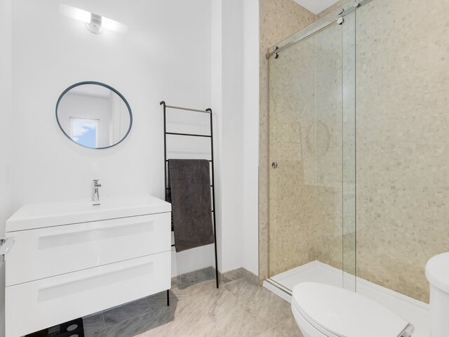 Ensuite bathroom