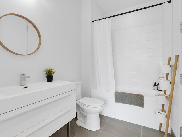 Salle de bains attenante à la CCP