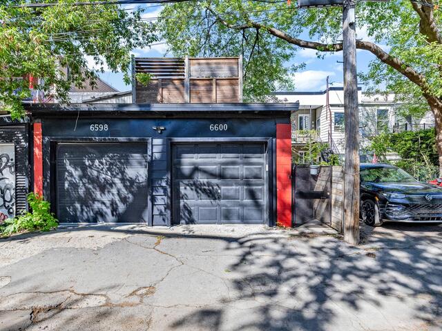 Garage